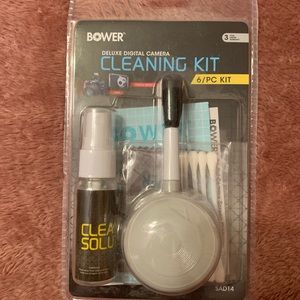 Camera cleaning kit